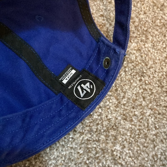 3 for $33 Blue cubs hat - Picture 5 of 6